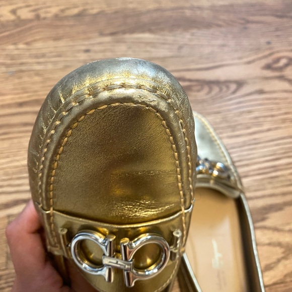 Gold Leather Drivers! - Picture 7 of 9